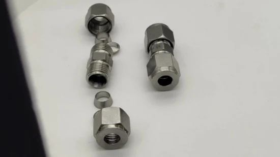 Edelstahl-Doppelhülsen-Rohrverbindungswinkel, Edelstahl-Kompressionsrohr-Steckeradapter, Doppelklemmringverschraubungen, Stecker